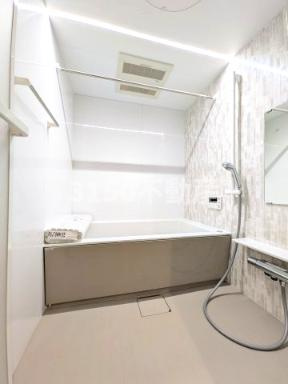 ユアメゾン速の浴室