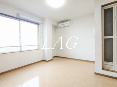 【寝室】 | アリエスビル | 寝室です。