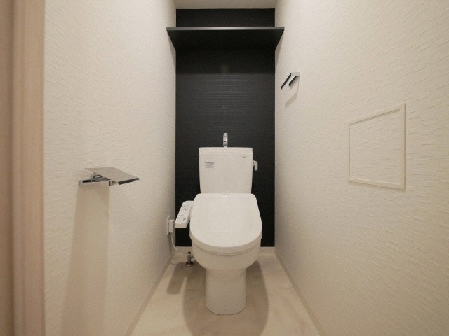 コンフォリア・リヴ新大阪WESTのトイレ