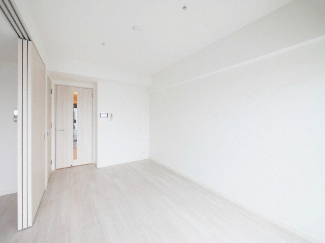 コンフォリア・リヴ新大阪WESTの居間・リビング