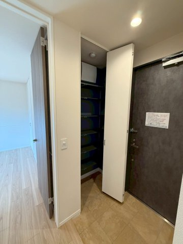 Ｅｃｈｅｌｌｅ　柿ノ木の玄関|★シューズボックス★