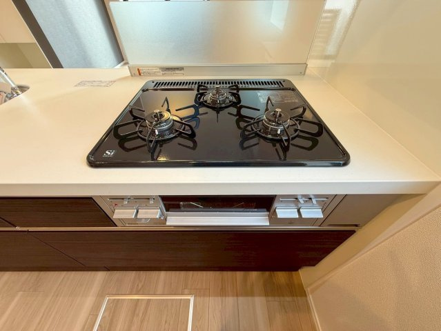Ｅｃｈｅｌｌｅ　柿ノ木のキッチン|★3口ガスコンロ、魚焼きグリルあり★