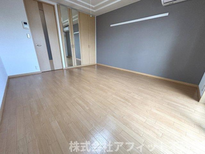 【寝室】 | アマーレゆかり | 洋室9.1帖