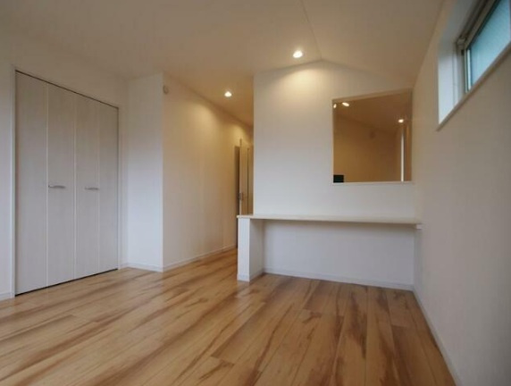 レフィナード小竹の居間・リビング