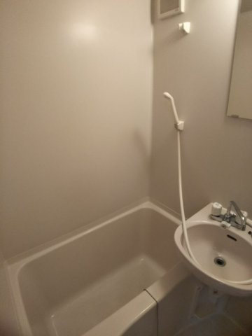 アーバンプレイス和泉A棟の浴室