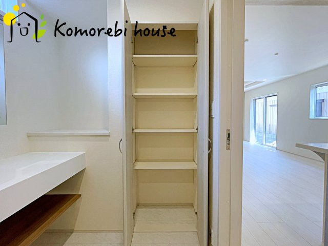 さいたま市西区三橋６丁目　新築一戸建て　ブルーミングガーデン　01の収納|26.3.23撮影済み
