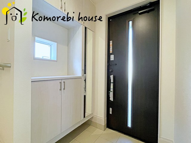 さいたま市西区三橋６丁目　新築一戸建て　ブルーミングガーデン　01の玄関|26.3.23撮影済み