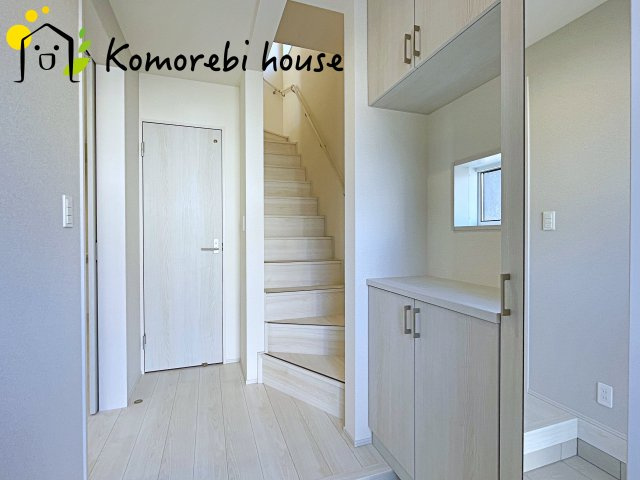 さいたま市西区三橋６丁目　新築一戸建て　ブルーミングガーデン　01の玄関|26.3.23撮影済み