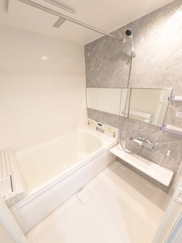 D-residence稲城の浴室