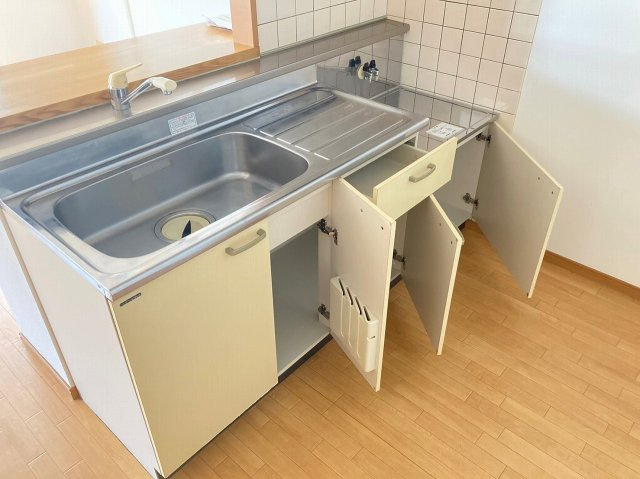 柏崎市西山町鬼王の賃貸マンションのキッチン