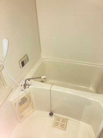 柏崎市西山町鬼王の賃貸マンションの浴室