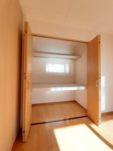 ルネッサンス久米Ｂの収納