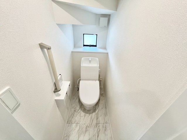 高倉台４丁　新築分譲住宅　全３区画のトイレ