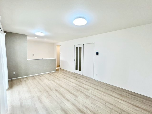 高倉台４丁　新築分譲住宅　全３区画の居間・リビング