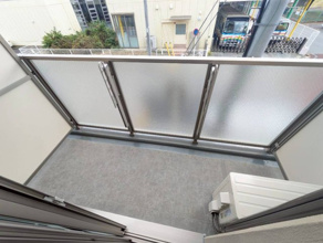 【バルコニー】