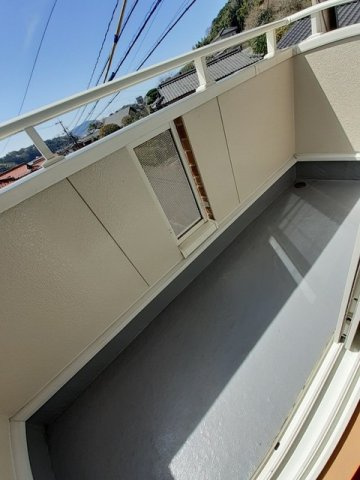 ウィンドミル　だいじんのバルコニー