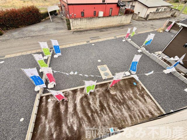 前橋市粕川町新屋第2　２号棟(全３棟)　クレイドルガーデン　新築建売分譲の駐車場|駐車場の用意があります