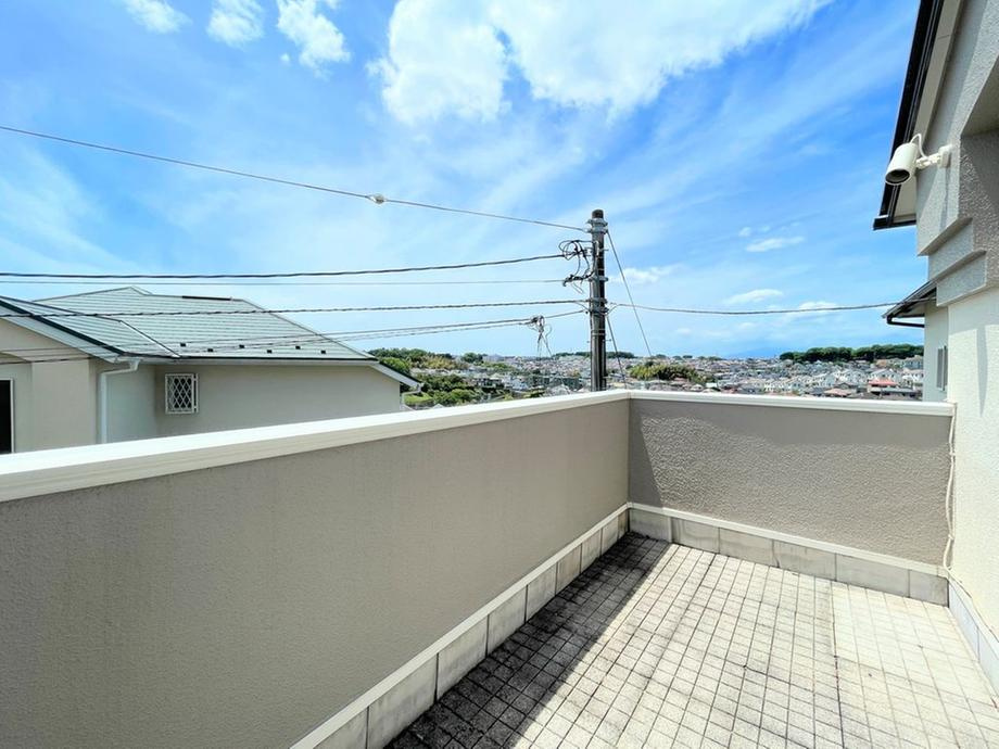 泉区領家1丁目　中古戸建　3980万円のバルコニー