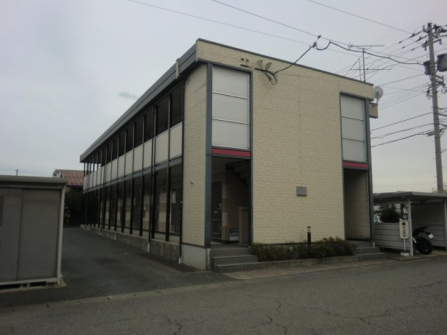 レオパレスエクセルの外観|おしゃれな外観です