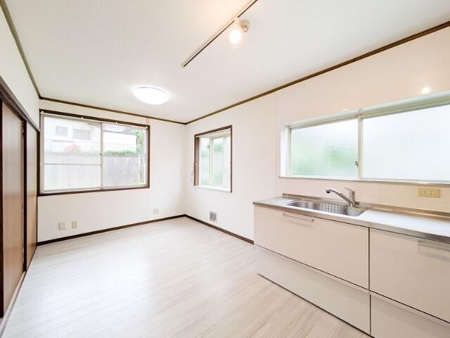 サングリーンハイツの居間・リビング