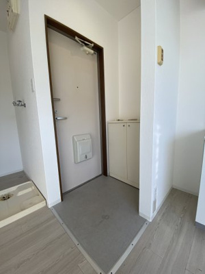 【玄関】 | プレゼンス浜の宮