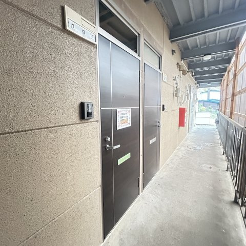 学）ハウスＹＯＵ６６のエントランス