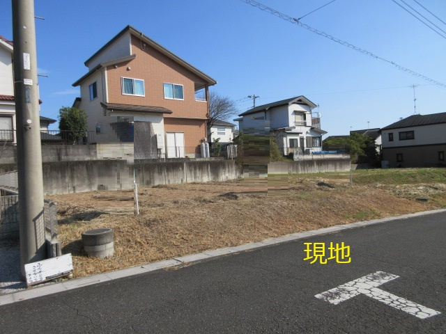 売地　嵐山町菅谷1109（全1区画）の前面道路含む現地写真
