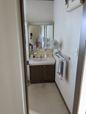 中古戸建　安中市郷原の独立洗面台