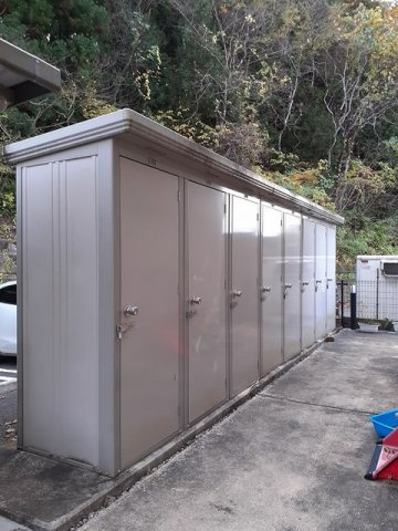 ラグジュアリー・コートのその他