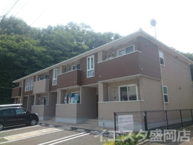 ラグジュアリー・コートの外観