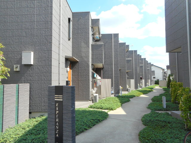 エスペランサＢのエントランス|アプローチ