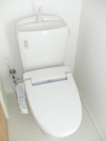 エスペランサＢのトイレ|ウォシュレット付き