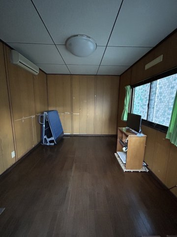 中古戸建　岐阜市岩田西1丁目　昭和56年築の洋室