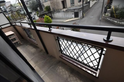 【バルコニー】 | 榎が丘３７戸建