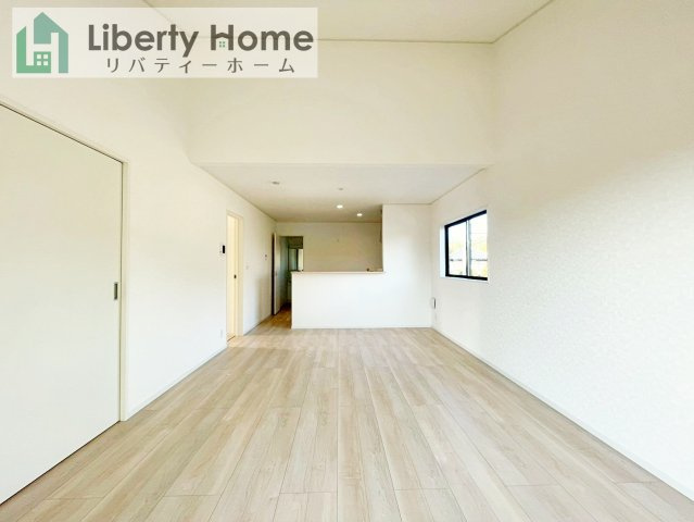 つくば市若森第1　新築戸建　3号棟の居間・リビング