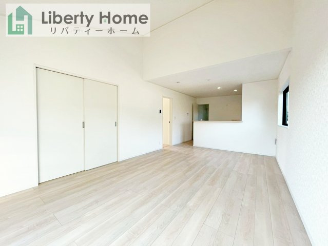 つくば市若森第1　新築戸建　3号棟の居間・リビング