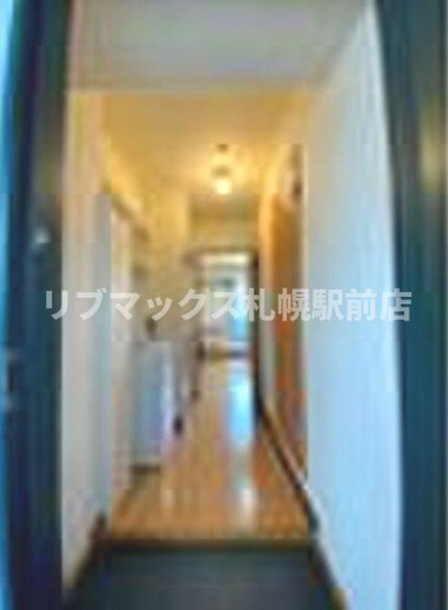 【玄関】アルファスクエア大通
