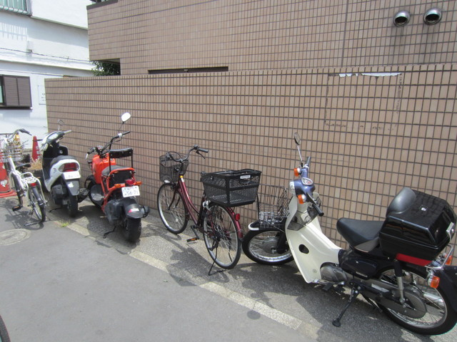 カーサプリマベーラのその他共用部分|駐輪場です☆