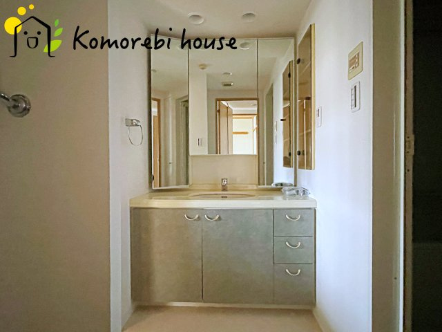 大宮シティタワーの独立洗面台|独立洗面化粧台付き