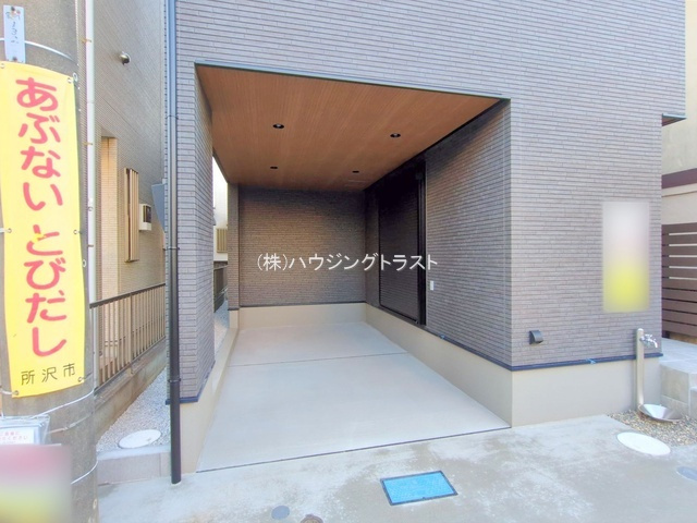 仲介手数料無料　所沢市花園3丁目・新築全1棟の玄関