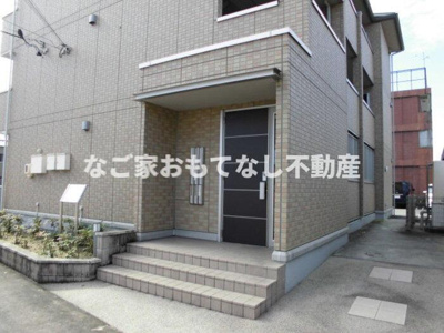 【エントランス】 | メゾン エスターブレ