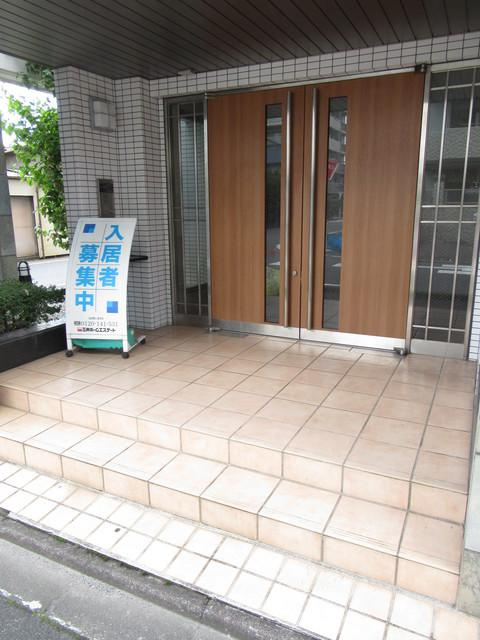 DORF　JUBANのエントランス|ゆとりのあるエントランスです