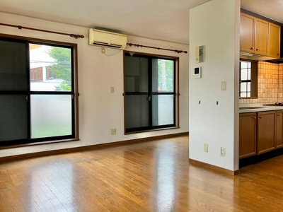 【居間・リビング】 | 江戸川戸建