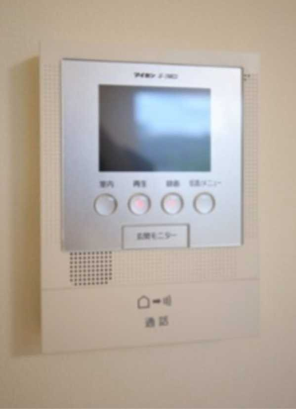 ROW HOUSE上馬　オートロック　独立洗面台　角部屋のセキュリティ