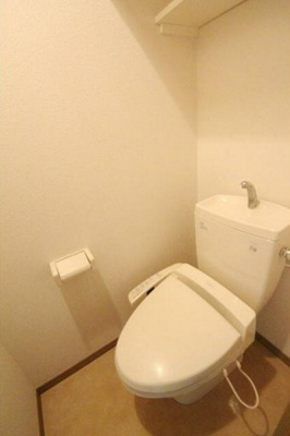 【トイレ】 | ヴェローナ高円寺 | 温水洗浄便座。