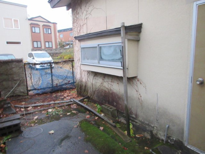 【その他】 | 【商談中】弘前市松原西2丁目・中古住宅 | 勝手口周辺