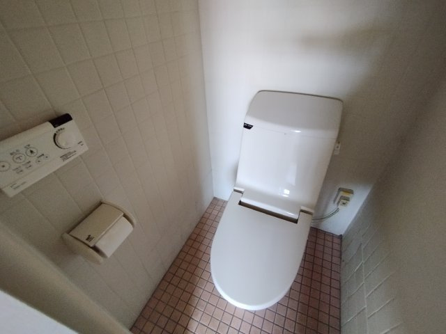 岡崎市細川町字窪地の店舗一部のトイレ