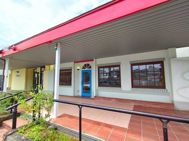 岡崎市細川町字窪地の店舗一部の外観