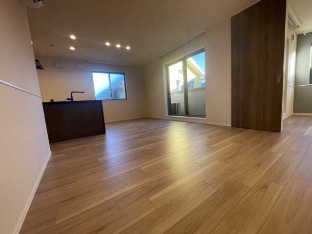 アトリオ綱島の居間・リビング