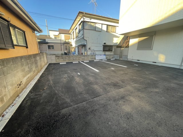 アトリオ綱島の駐車場